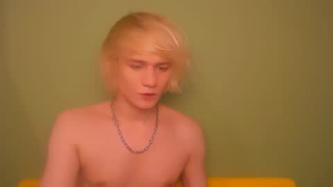 Oliver online show from December 2024 03:13:02 AM