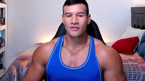 oliver_tommy online show from September 2025 01:05:02 AM