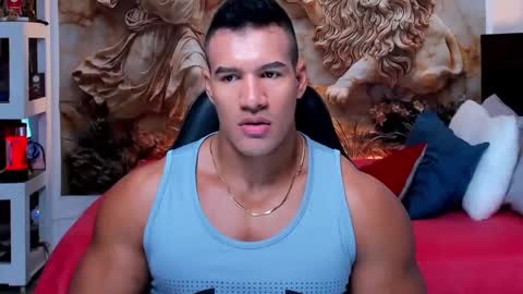 oliver_tommy online show from September 2025 01:48:02 PM