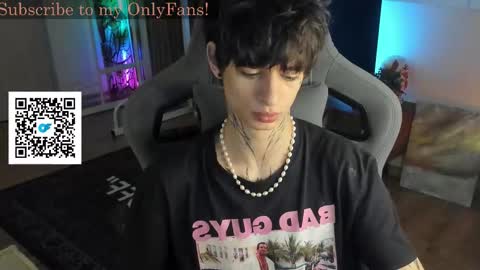 Snapshot of oliverrgroove chatting on October 2025 02:16:02 PM oliverrgroove online show from October 2025 02:16:02 PM