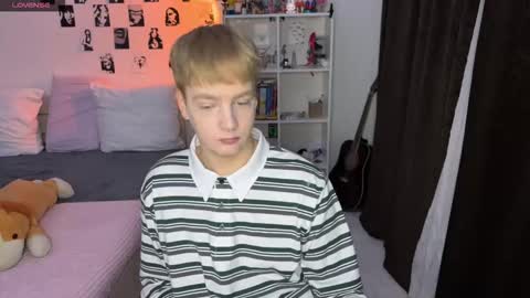 oliver online show from October 2025 06:06:01 PM