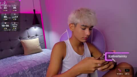 Oliver online show from September 2025 04:45:02 AM