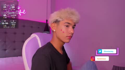 Oliver online show from September 2025 01:59:01 PM