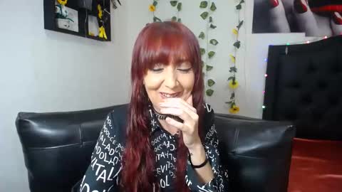 Snapshot of olivia_02 chatting on January 2025 10:26:02 PM OLIVIA online show from January 2025 10:26:02 PM