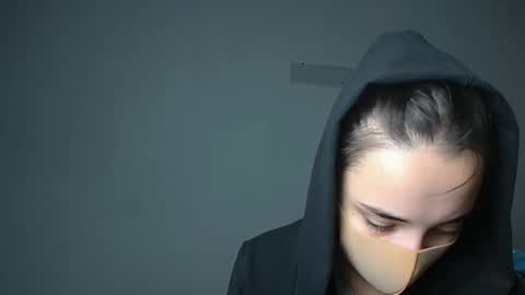 Olivia online show from October 2025 09:18:02 AM