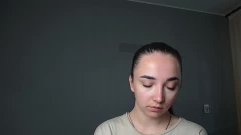 Snapshot of olivia_oliv chatting on May 2026 06:42:02 AM Olivia online show from May 2026 06:42:02 AM
