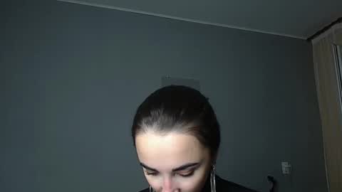 Snapshot of olivia_oliv chatting on May 2026 07:04:01 PM Olivia online show from May 2026 07:04:01 PM