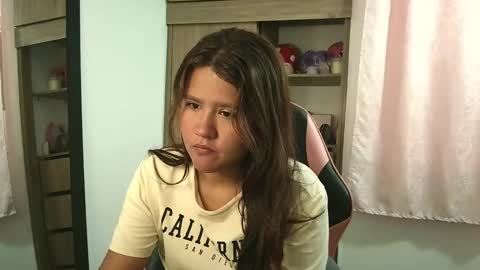 Snapshot of olivia_watson_ chatting on September 2025 12:51:01 PM Olivia online show from September 2025 12:51:01 PM