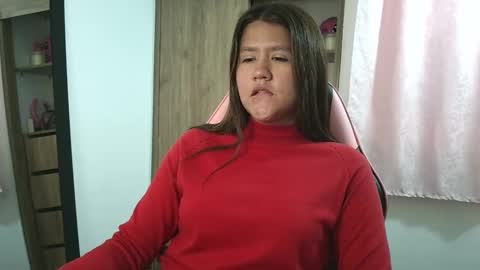 Snapshot of olivia_watson_ chatting on September 2025 01:36:02 PM Olivia online show from September 2025 01:36:02 PM