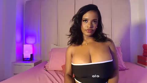Snapshot of oliviabeneett chatting on September 2025 06:46:01 PM My name is olivia but can you call me Oli online show from September 2025 06:46:01 PM