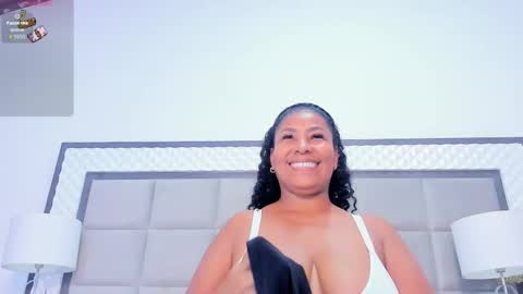 Snapshot of oliviaburningmilf chatting on February 2026 07:36:01 PM Olivia Burning online show from February 2026 07:36:01 PM