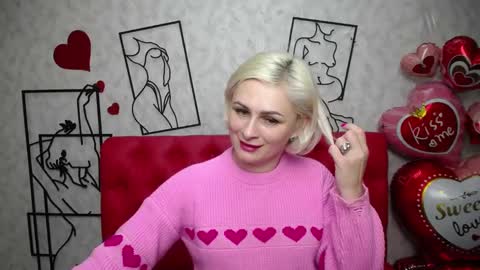 OliviaHorst online show from February 2025 01:28:01 PM