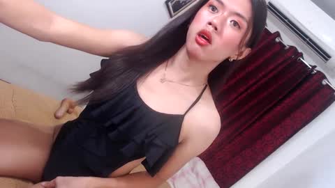 Snapshot of oliviaknightx chatting on December 2024 02:59:01 PM oliviaknightx online show from December 2024 02:59:01 PM