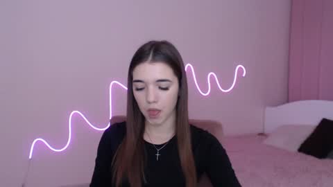 Snapshot of olivialimm chatting on December 2024 09:01:01 PM Olivia online show from December 2024 09:01:01 PM