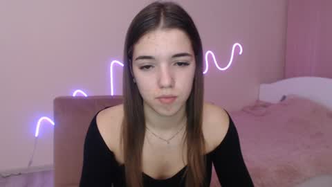 Snapshot of olivialimm chatting on December 2024 04:17:01 PM Olivia online show from December 2024 04:17:01 PM