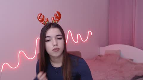 Snapshot of olivialimm chatting on December 2024 03:24:02 PM Olivia online show from December 2024 03:24:02 PM
