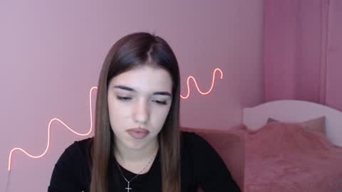 Snapshot of olivialimm chatting on December 2024 06:25:01 PM Olivia online show from December 2024 06:25:01 PM