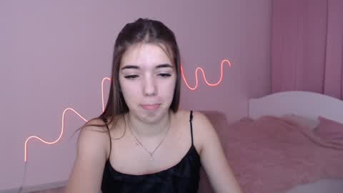 Snapshot of olivialimm chatting on December 2024 07:13:02 PM Olivia online show from December 2024 07:13:02 PM
