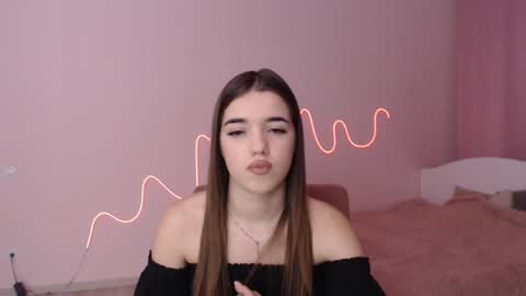 Snapshot of olivialimm chatting on January 2025 07:28:01 PM Olivia online show from January 2025 07:28:01 PM