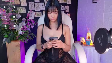 Snapshot of oliviamcneill chatting on January 2025 12:30:01 PM Olivia Mcneill online show from January 2025 12:30:01 PM