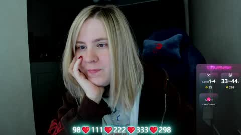 Snapshot of oliviamunk chatting on April 2026 03:57:02 AM . online show from April 2026 03:57:02 AM