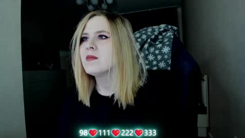 Snapshot of oliviamunk chatting on June 2026 04:36:02 AM . online show from June 2026 04:36:02 AM