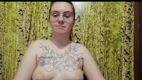 Snapshot of oliviasager chatting on April 2026 08:33:02 PM Mistress Olivia online show from April 2026 08:33:02 PM