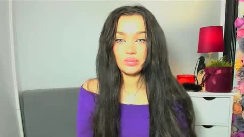 OliviaWomen online show from February 2026 08:22:01 AM