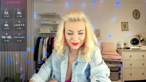 ollalla7 online show from November 2025 06:51:01 PM