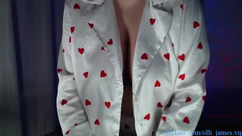 Snapshot of ollie_jamess chatting on February 2025 08:33:01 PM ollie_jamess online show from February 2025 08:33:01 PM