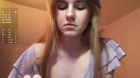  Mila  online show from September 2025 01:38:01 PM