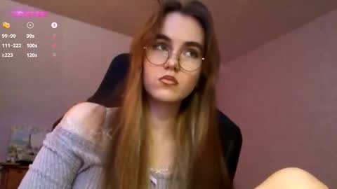  Mila  online show from October 2025 01:45:02 PM