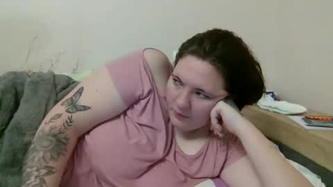 Snapshot of olyafire chatting on December 2024 07:22:01 PM OlyaFire online show from December 2024 07:22:01 PM