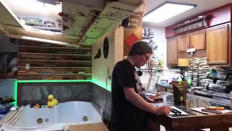 Norm online show from January 2025 09:13:01 PM