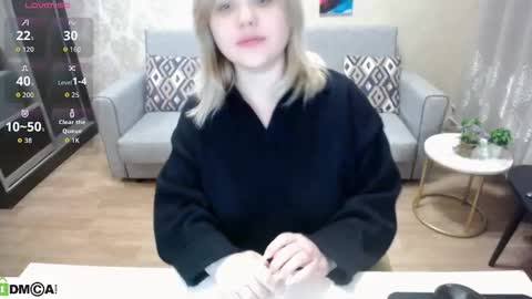 Fina online show from November 2025 12:09:02 AM