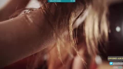Snapshot of omiliver chatting on September 2025 05:24:01 PM    or    online show from September 2025 05:24:01 PM