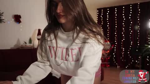    or    online show from December 2025 06:26:02 PM