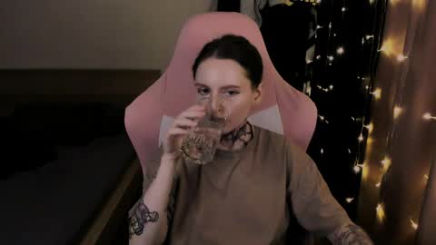 Snapshot of on_yxxx chatting on May 2026 08:28:01 PM on_yxxx online show from May 2026 08:28:01 PM