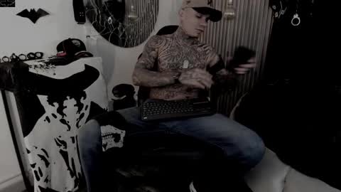     ... online show from January 2026 10:11:02 PM