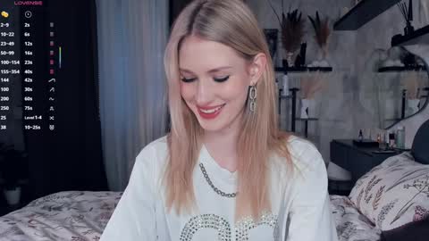 Ana online show from November 2025 10:56:02 AM