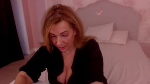 Nicole online show from February 2025 05:36:02 AM