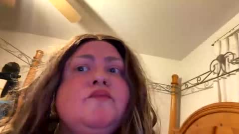 Snapshot of oneeightykaty chatting on November 2025 03:51:01 AM oneeightykaty online show from November 2025 03:51:01 AM