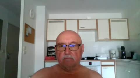 Onemoretimebis online show from June 2026 12:22:01 PM