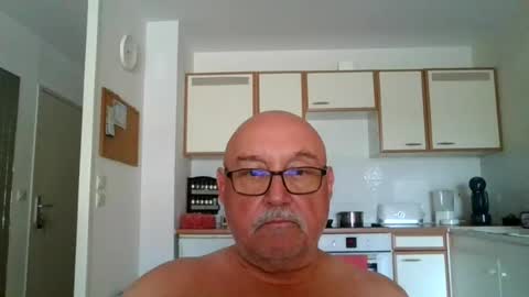 Onemoretimebis online show from July 2026 03:18:02 PM