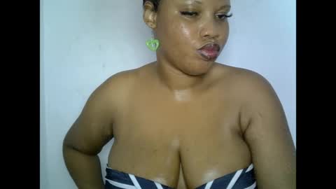 oneofdbestchubbygaloncb online show from May 2026 03:06:01 PM