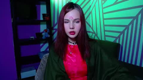 onessandra online show from October 2025 06:49:01 AM