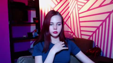 onessandra online show from October 2025 07:42:02 AM