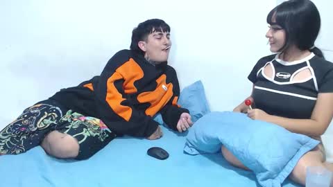 onixandghosty online show from January 2026 07:06:02 PM