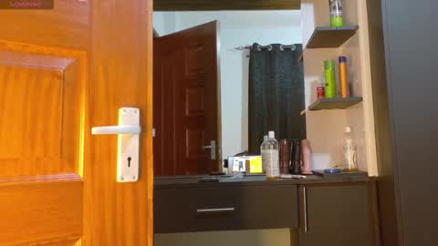 Bestie online show from September 2025 08:05:01 AM