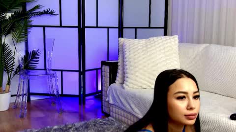 Xandra online show from November 2025 05:57:01 AM